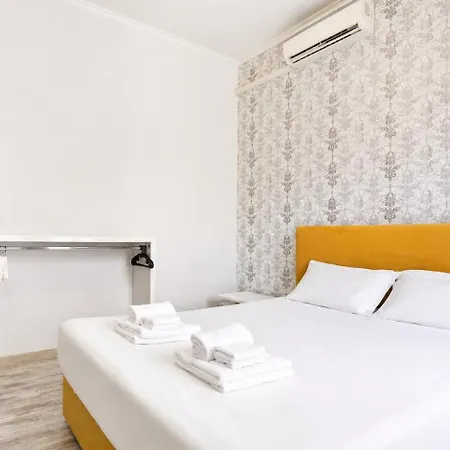 Elegantis Campo Marzio With Terrace - Elegance Near Spanish Steps Trevi And Pantheon Apartamento *