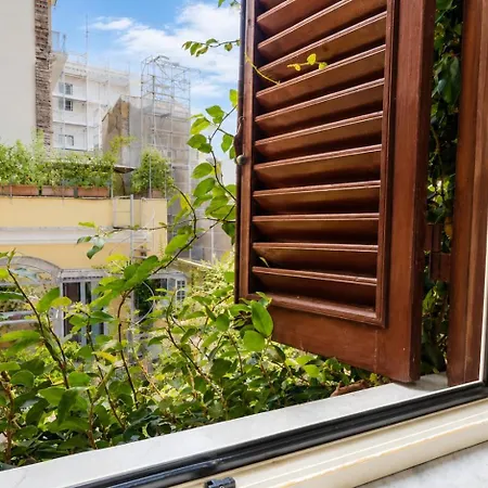 Apartamento Elegantis Campo Marzio With Terrace - Elegance Near Spanish Steps Trevi And Pantheon *